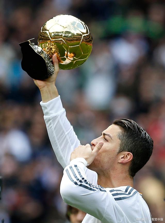 爵士官方公布新规，迎来胜利引发争议，冲击季后赛球迷热议！