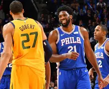  鼓号队表演视频完整版 